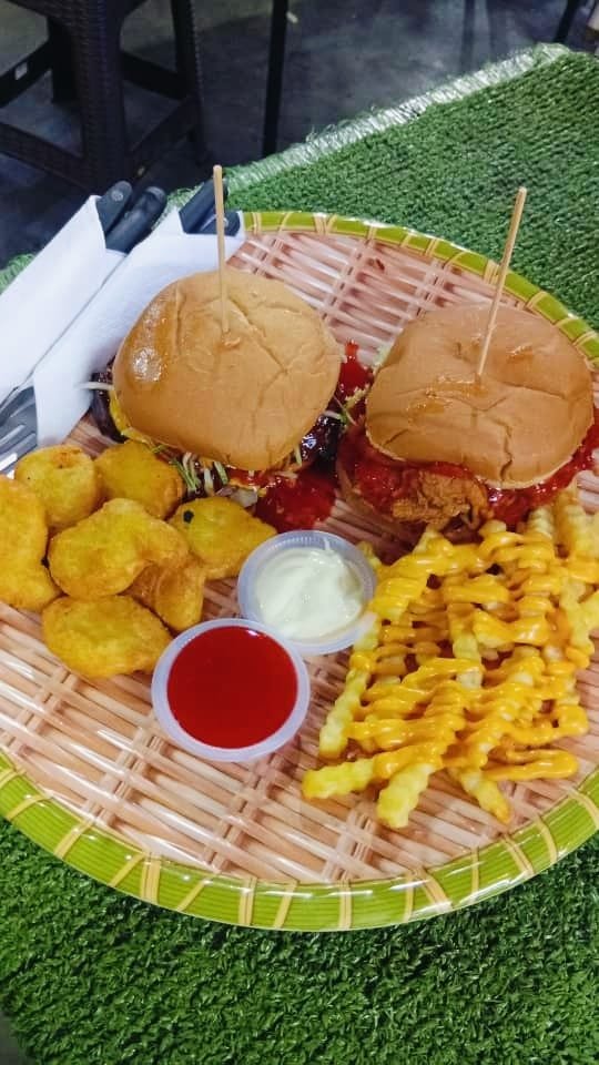 whatsapp image 2025 10 24 at 19.38.07 c8c72c51